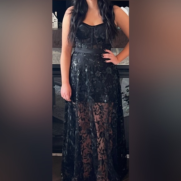 Blondie Nites Black Sequin Prom Dress - Picture 1 of 4